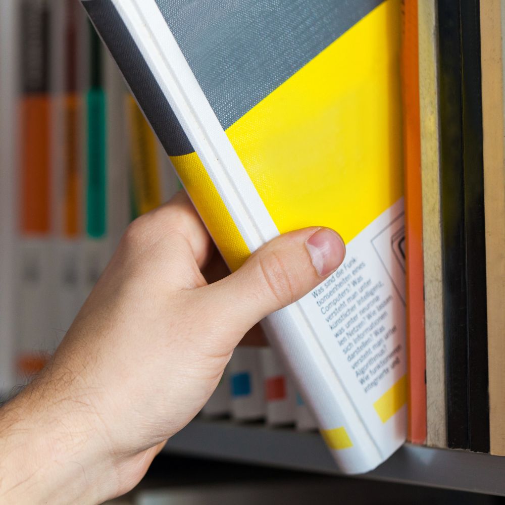 Editing References services